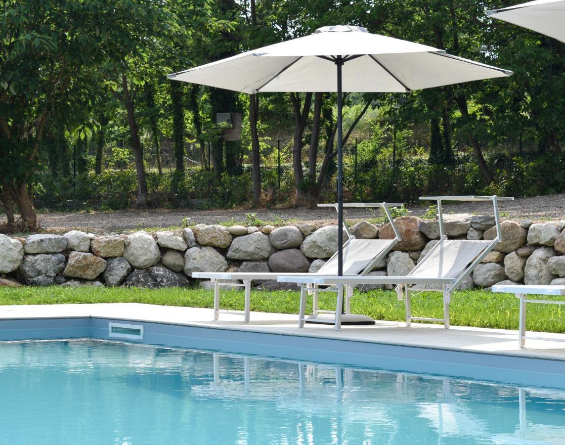 Bed And Breakfast Le Giale Кастельнуово-дель-Гарда Экстерьер фото