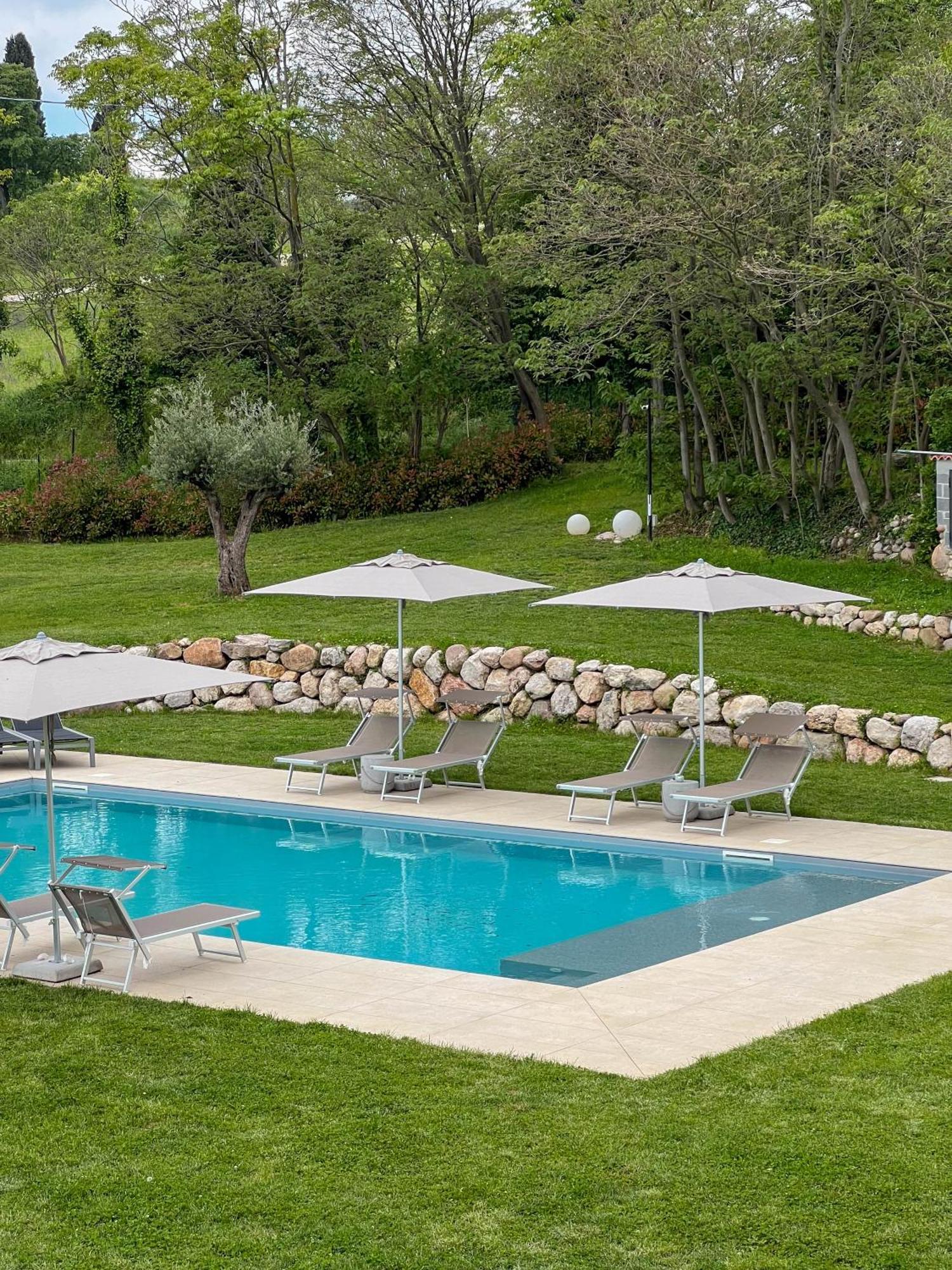 Bed And Breakfast Le Giale Кастельнуово-дель-Гарда Экстерьер фото